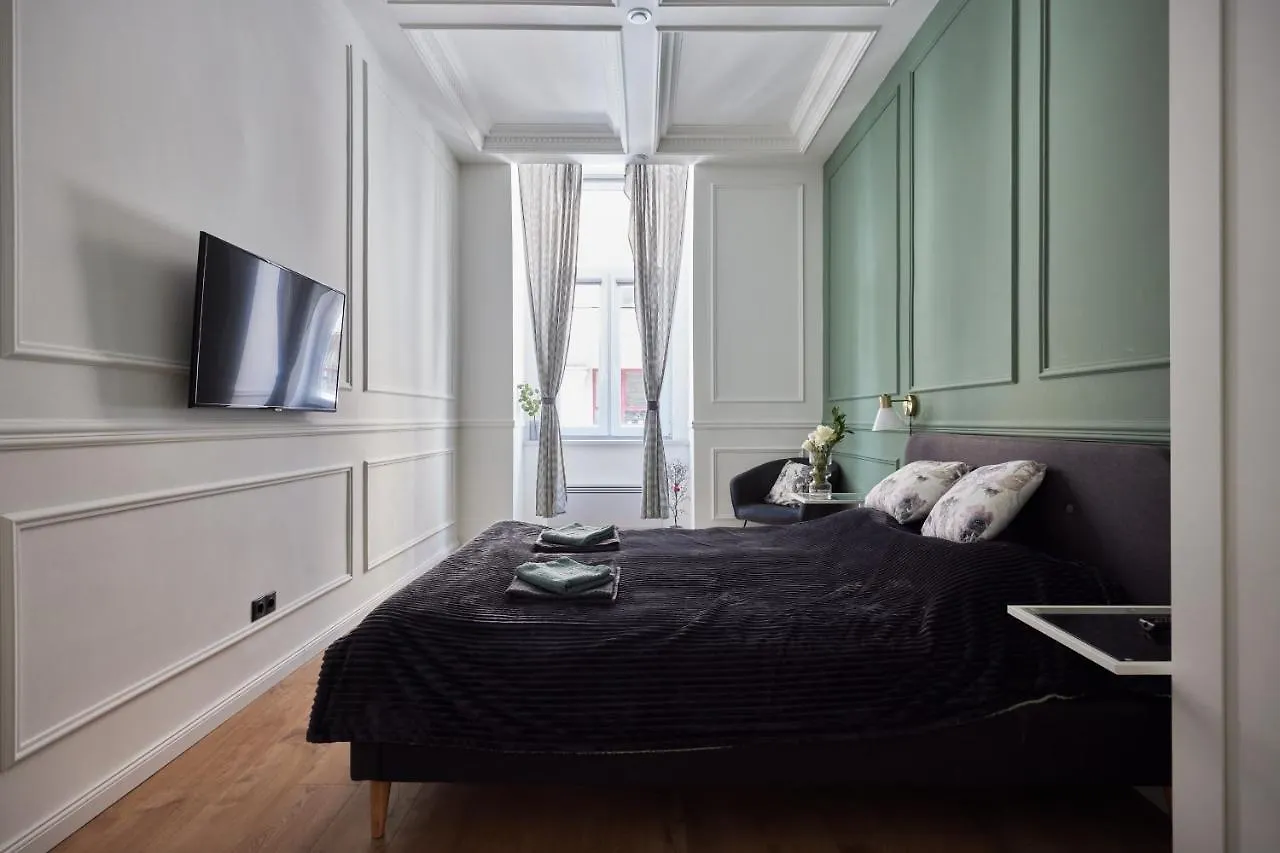 Spacious Luxury Apartment In The City Centre Budapest