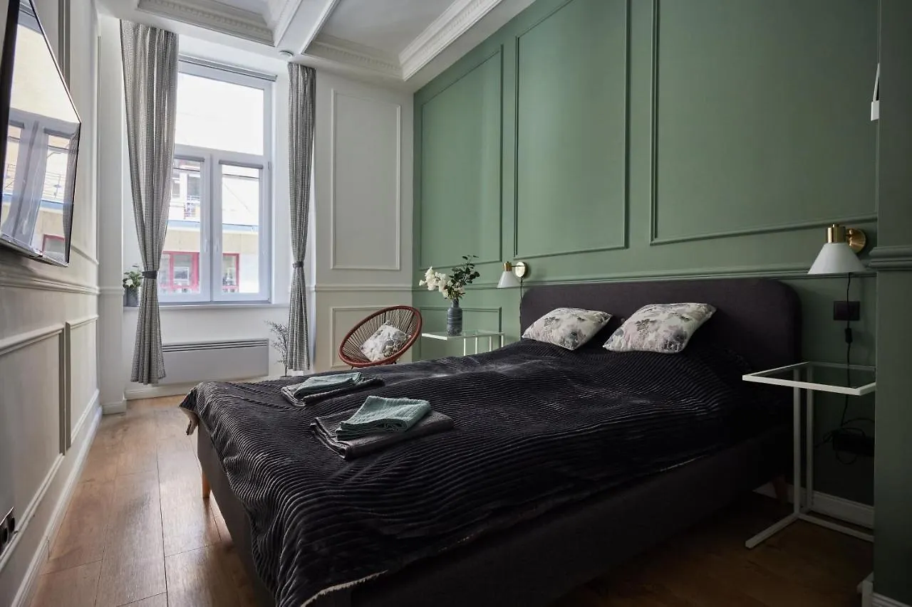 Spacious Luxury Apartment In The City Centre Budapest